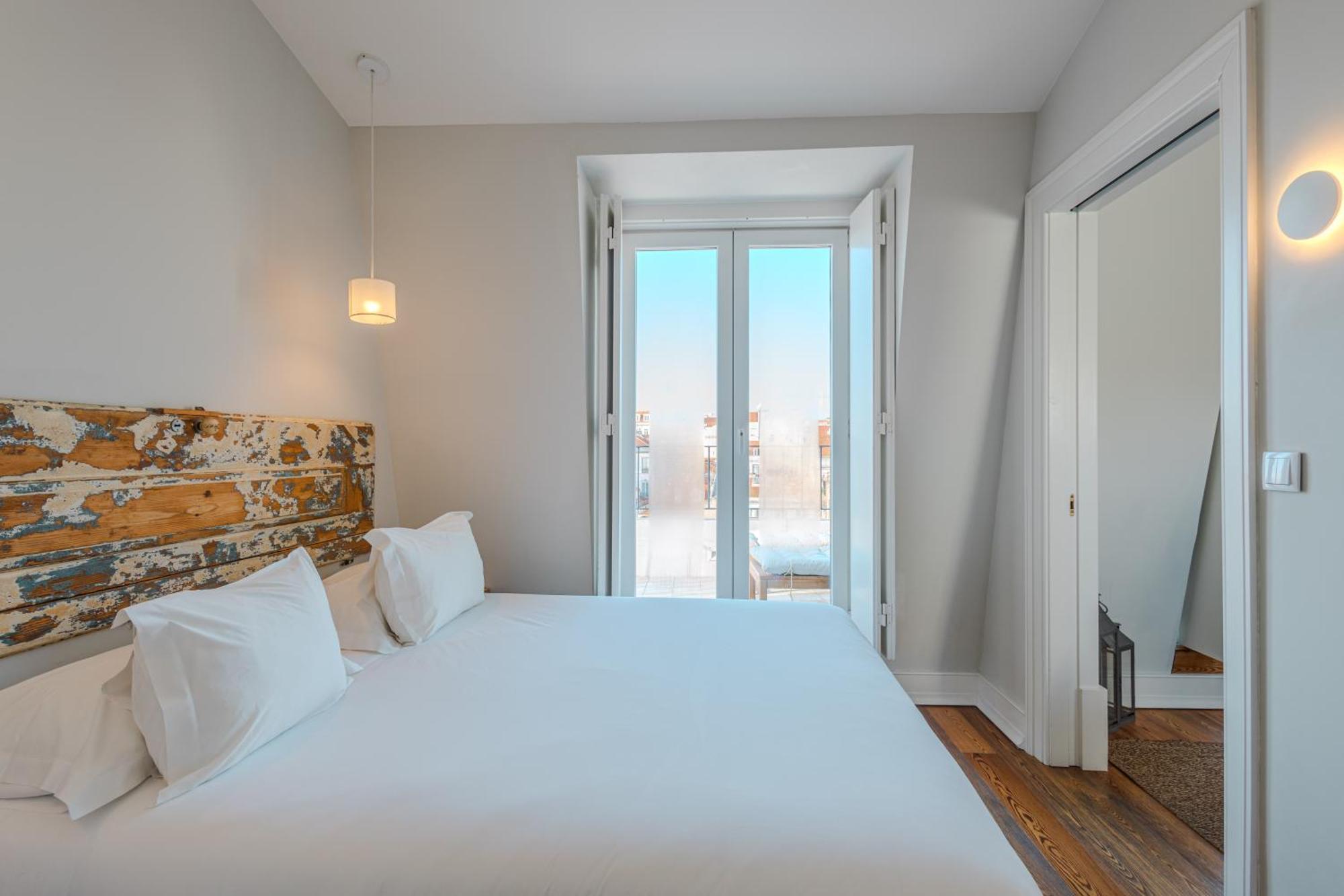 Almaria - Ex Libris Apartments | Chiado Лісабон Екстер'єр фото